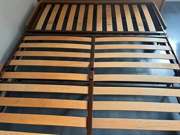 Rete matrimoniale con doghe in legno