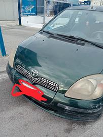 Toyota Yaris benzina