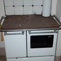 Stufa a legna cucina economica