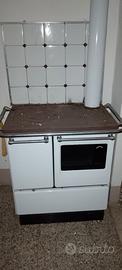 Stufa a legna cucina economica