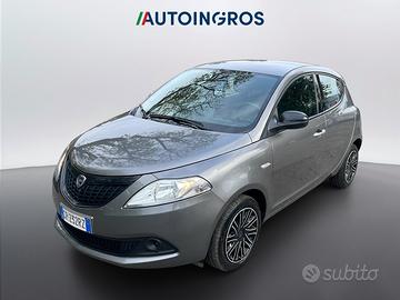 LANCIA Ypsilon 1.0 firefly hybrid Silver s&s 70cv