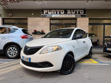 Lancia Ypsilon 1.2 69 CV 5 porte GPL Ecochic Gold