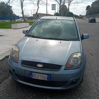Ford fiesta 1.4 Tdci 203km