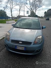 Ford fiesta 1.4 Tdci 203km