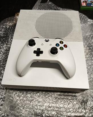 Xbox One S 