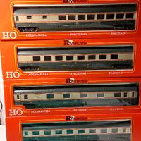 Convoglio FS ivrea bandiera Rivarossi HO