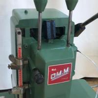 Cavatrice bucatrice legno  con catene 10 e 20 mm.