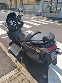 Yamaha  Majesty 