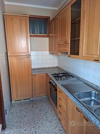 cucina completa in legno massello 