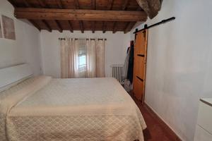 Casa indipendente 1-2 piano con cantina/garage