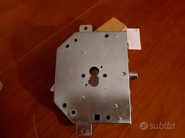 serratura per porta