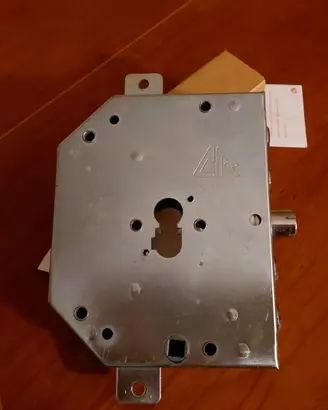 serratura per porta