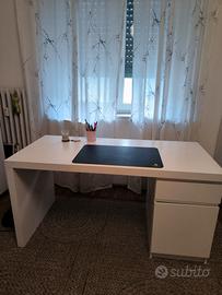 Scrivania Ikea 