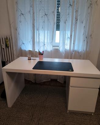 Scrivania Ikea 