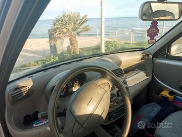 Fiat 600 immatricolata 11/2004