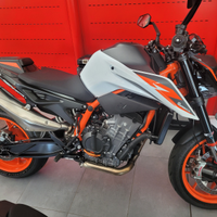 Ktm duke 890r