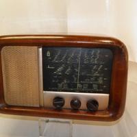 Radio a valvole anni 50"