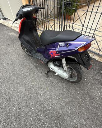 Aprilia replica sr 50