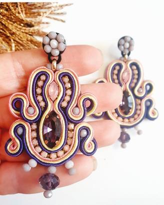 orecchini pendenti soutache viola e rosa