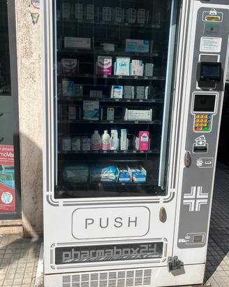 DISTRIBUTORE AUTOMATICO h24