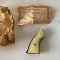 Jay Scott 20 Laminated White Pearl Grips Telaio K