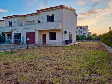 Villa a schiera in zona isola
