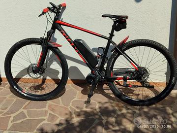 Mountain-bike Giant elettrica 