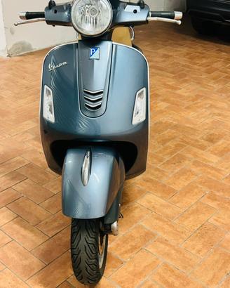 VESPA GTS 300 a.b.s.