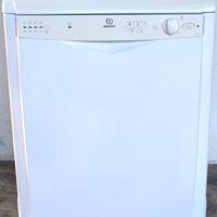 Lavastoviglie  Indesit ricondizionata , consegnata