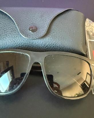 Ray Ban RB 4147