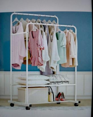 Appendiabiti con Ruote