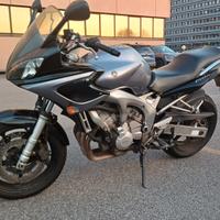 Yamaha FZ6 Fazer