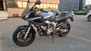 Yamaha FZ6 Fazer