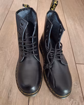 Anfibi - scarpe - scarponcini