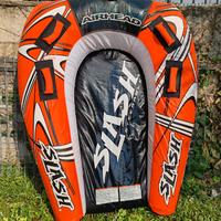 Gonfiabile da traino AIRHEAD SLASH gioco nautica
