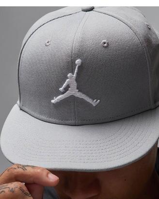 cappello jordan originale