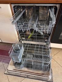 lavastoviglie da incasso Smeg ST5221EU