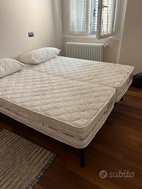 2 materassi singoli permaflex + rete in doghe