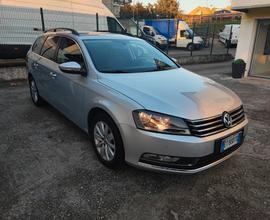 Volkswagen Passat 1.6 Tdi Neopatentati Come Nuova