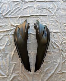 Coppia carene laterali anteriori Honda SH 125 2024