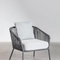 2 poltrone da esterno + tavolino Arhiza SKLUM