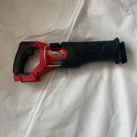 Milwaukee sega dritta M18 Fuel