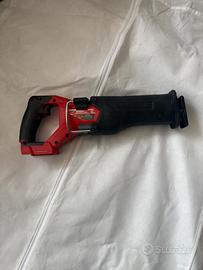 Milwaukee sega dritta M18 Fuel