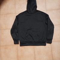 Felpa nera con cappuccio – stampa teschio e rose