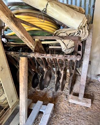 Attrezzi agricoli - rottami di ferro