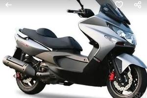 Scooter 300i  R