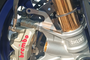 Yamaha R1 pronta pista