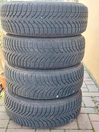 pneumatici invernali 195/65 R15