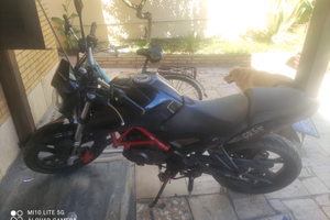 Vendita moto gsr 125 perfetta