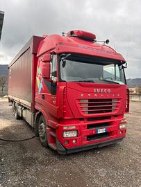 Motrice Iveco stralis 500 7,4 m sponda idraulica